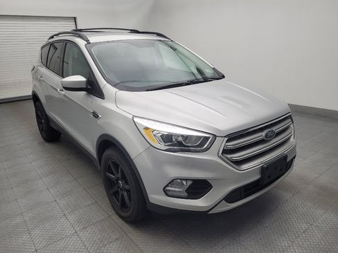 Used 2017 Ford Escape SE w/ Equipment Group 201A AWD/4WD image 13