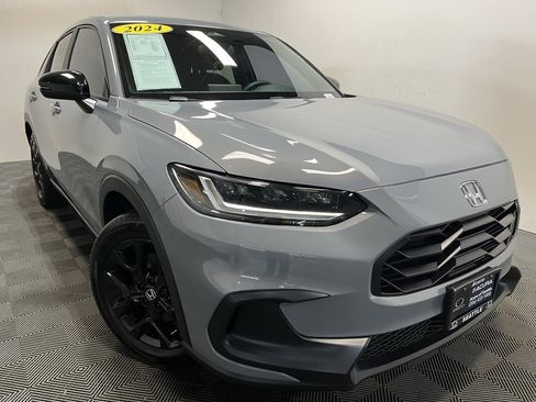 Used 2024 Honda HR-V Sport image 1