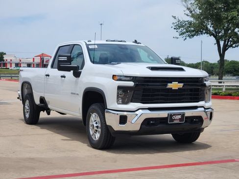 New 2026 Chevrolet Silverado 2500 W/T w/ WT/CX Safety Package AWD/4WD image 2