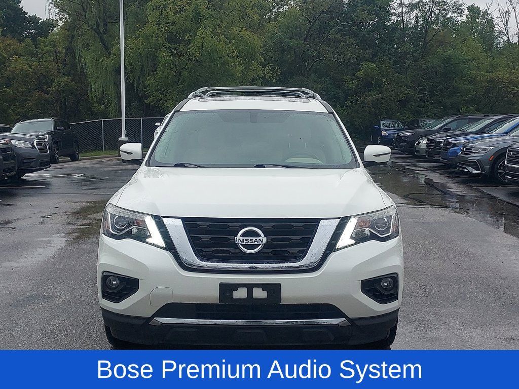 Used 2020 Nissan Pathfinder Platinum AWD/4WD image 2