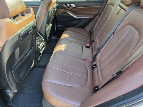 Certified 2022 BMW X5 xDrive40i w/ Premium Package image 13