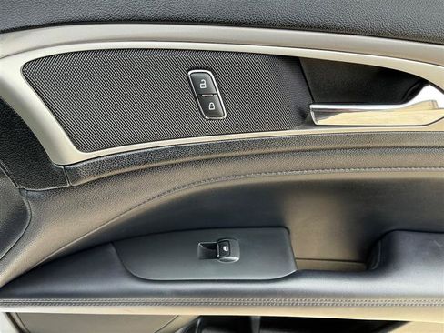 Used 2018 Lincoln MKZ Premiere AWD/4WD image 33