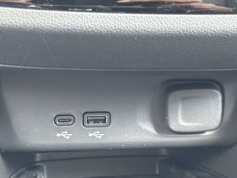 New 2026 Buick Envista Sport Touring image 7