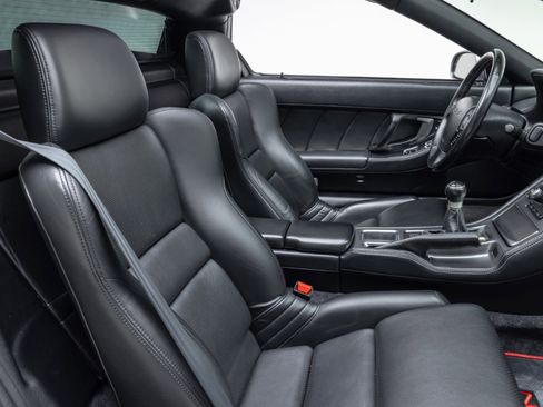 Used 2004 Acura NSX T image 69