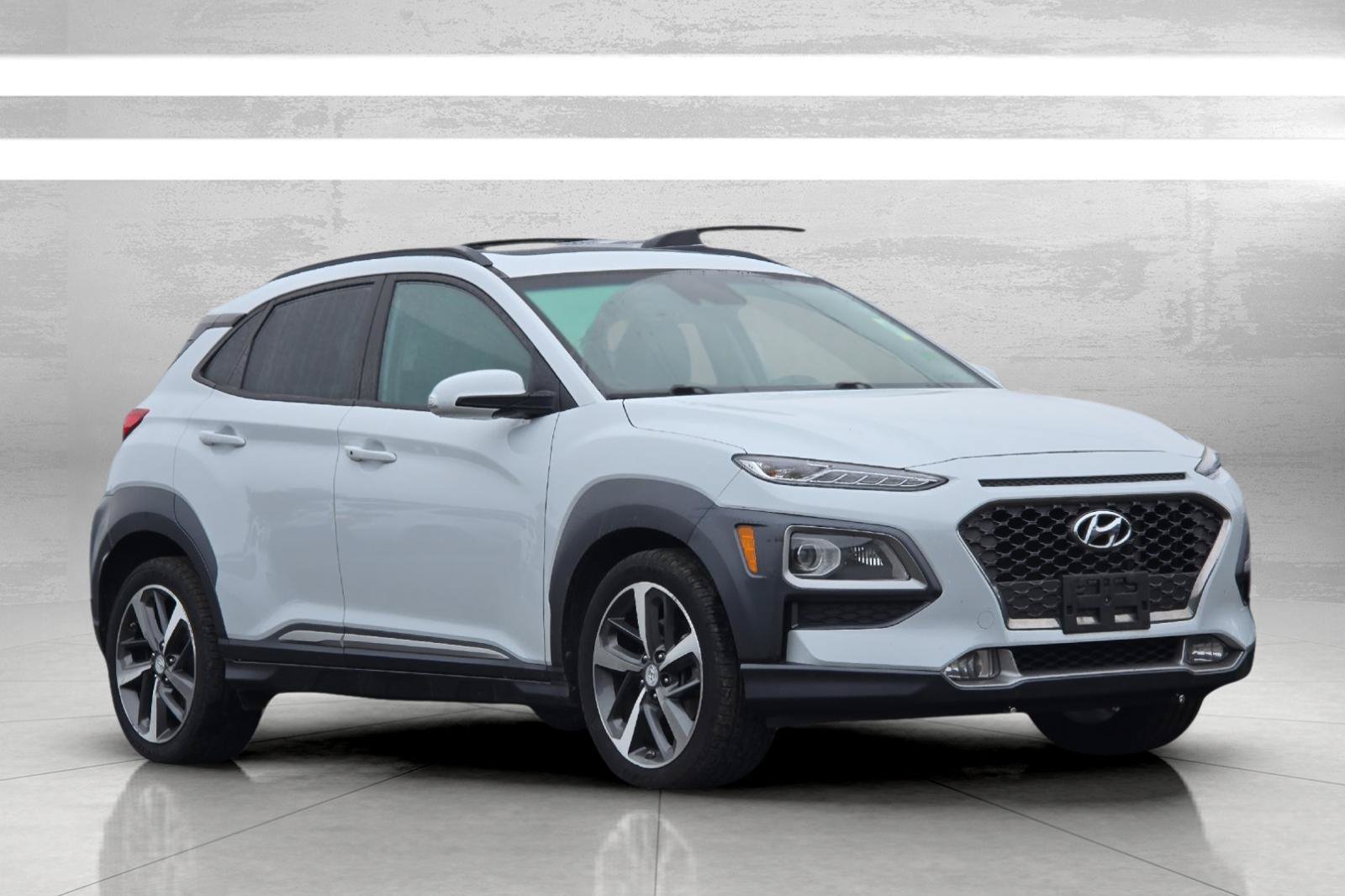 Used 2020 Hyundai Kona Limited AWD/4WD image 2