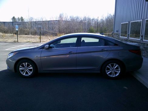 Used 2013 Hyundai Sonata GLS FWD image 4