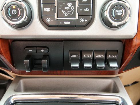 Used 2016 Ford F350 King Ranch AWD/4WD image 34