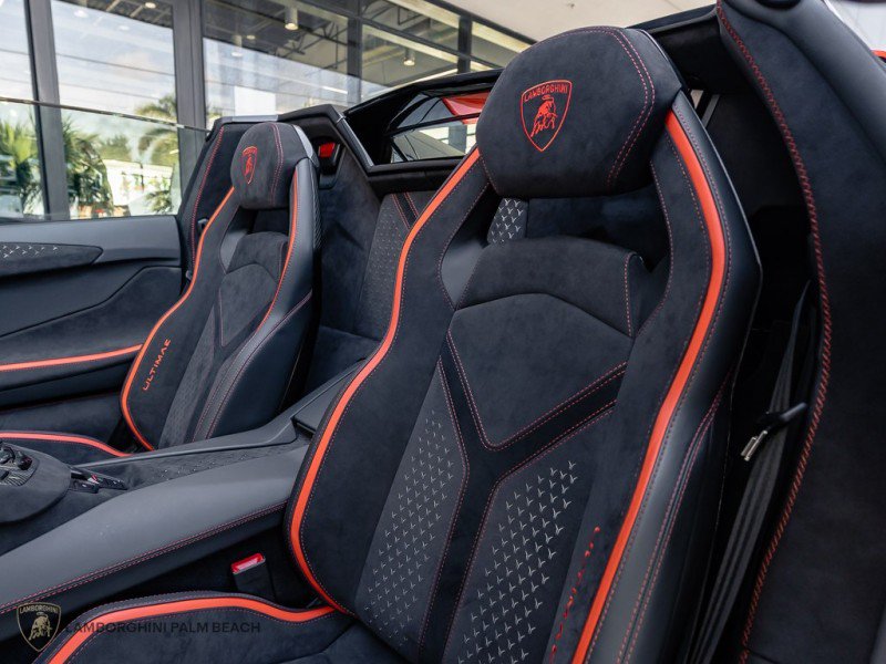 Used 2022 Lamborghini Aventador LP 780-4 Ultimae AWD/4WD image 28