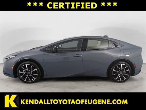 Used 2024 Toyota Prius Prime Premium image 2