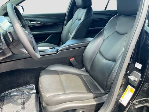 Used 2024 Cadillac CT4 Luxury w/ Cold Weather Package AWD/4WD image 21