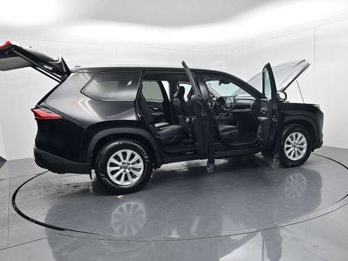 Used 2024 Toyota Grand Highlander AWD image 67