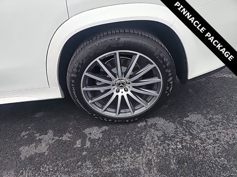 Used 2024 Mercedes-Benz GLS 450 4MATIC image 16