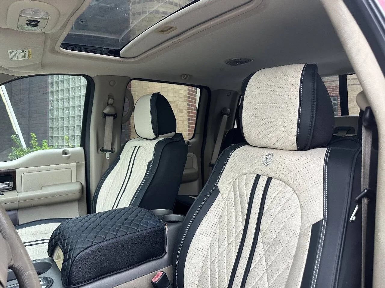 Used 2006 Lincoln Mark LT 4x4 image 14