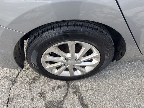 Used 2021 Hyundai Accent SEL image 10