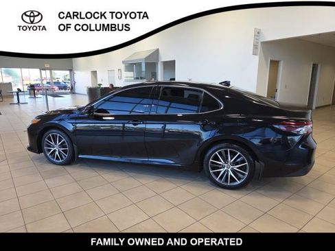 Used 2023 Toyota Camry XLE w/ Navigation Package FWD image 9