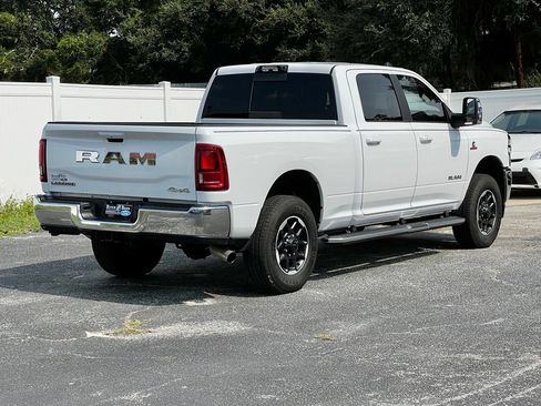 Used 2025 RAM 2500 Laramie AWD/4WD image 9