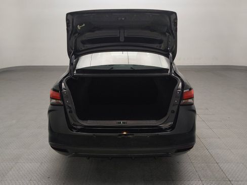 Used 2025 Nissan Versa S FWD image 29