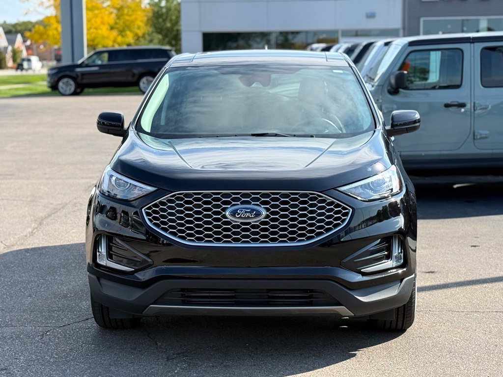 Used 2024 Ford Edge SEL w/ Convenience Package AWD/4WD image 31