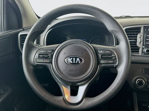 Used 2018 Kia Sportage LX image 18