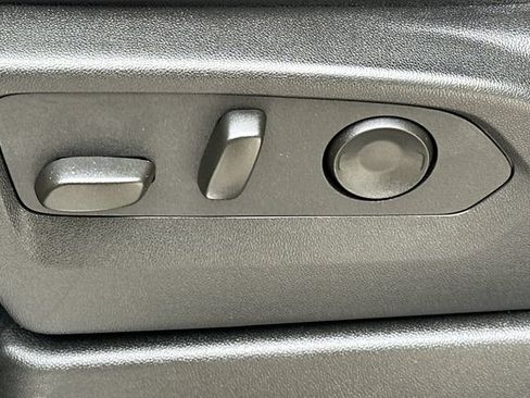 Certified 2025 Chevrolet Tahoe Z71 AWD/4WD image 39