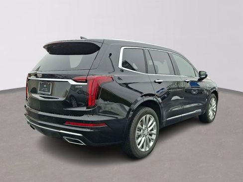 Certified 2025 Cadillac XT6 Premium Luxury w/ Technology Package image 6