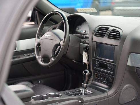 Used 2002 Ford Thunderbird RWD image 24