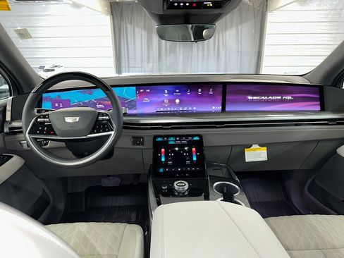 New 2026 Cadillac Escalade IQL Sport 1 image 17