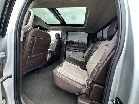 Used 2019 Ford F150 Limited AWD/4WD image 9