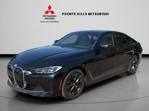 Used 2023 BMW i4 eDrive35 w/ Premium Package RWD image 1