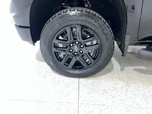 New 2026 Chevrolet Silverado 1500 Custom Trail Boss w/ Midnight Edition AWD/4WD image 29