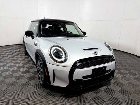 Certified 2023 MINI Cooper S FWD image 2