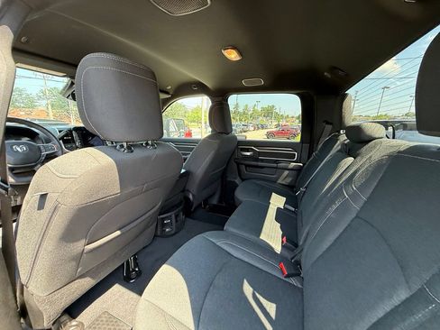Used 2025 RAM 2500 Big Horn AWD/4WD image 23