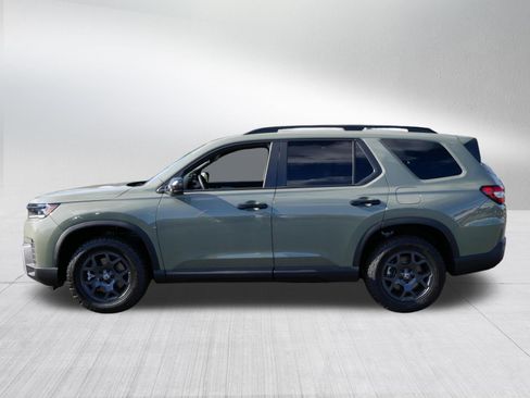 Used 2026 Honda Pilot TrailSport image 4