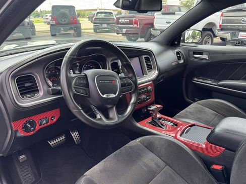 Used 2020 Dodge Charger Scat Pack w/ Plus Group RWD image 17