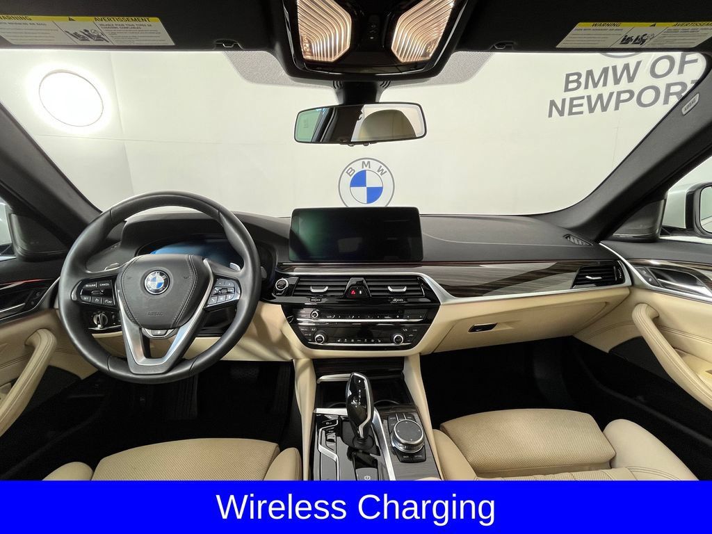 Used 2023 BMW 530i xDrive w/ Premium Package AWD/4WD image 8
