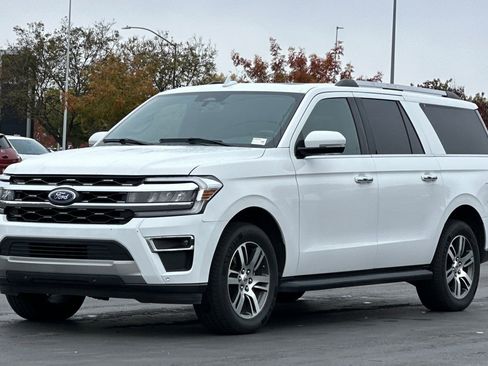 Used 2024 Ford Expedition Max Limited image 8