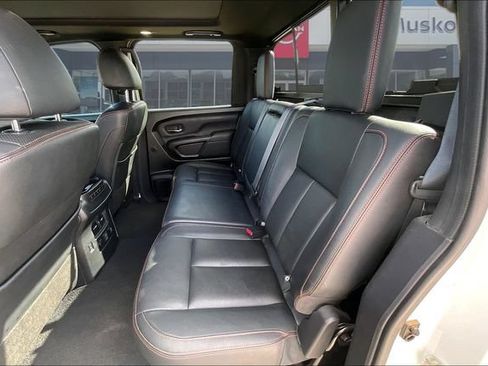Used 2023 Nissan Titan PRO-4X w/ Pro-4x Convenience Package AWD/4WD image 22