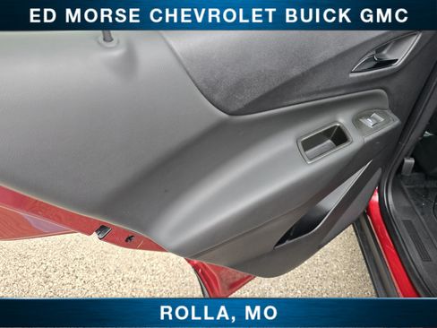 Certified 2024 Chevrolet Equinox LT FWD image 18