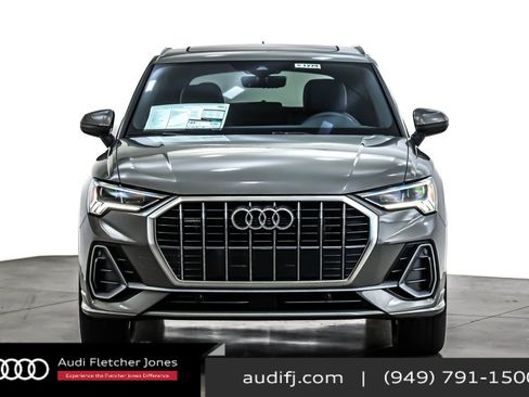New 2025 Audi Q3 2.0T Premium image 2