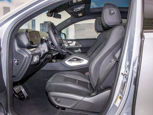 Used 2025 Mercedes-Benz GLE 53 AMG 4MATIC Coupe image 21