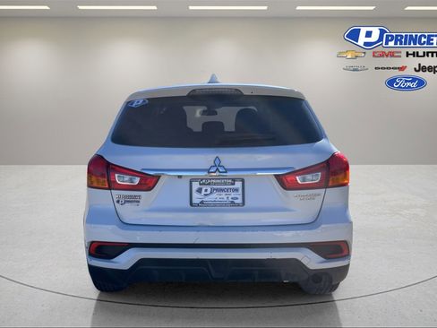 Used 2018 Mitsubishi Outlander Sport ES image 6