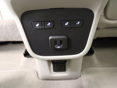 Used 2020 GMC Terrain Denali w/ Denali Premium Package image 38