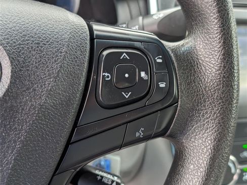 Used 2017 Toyota Camry LE FWD image 22