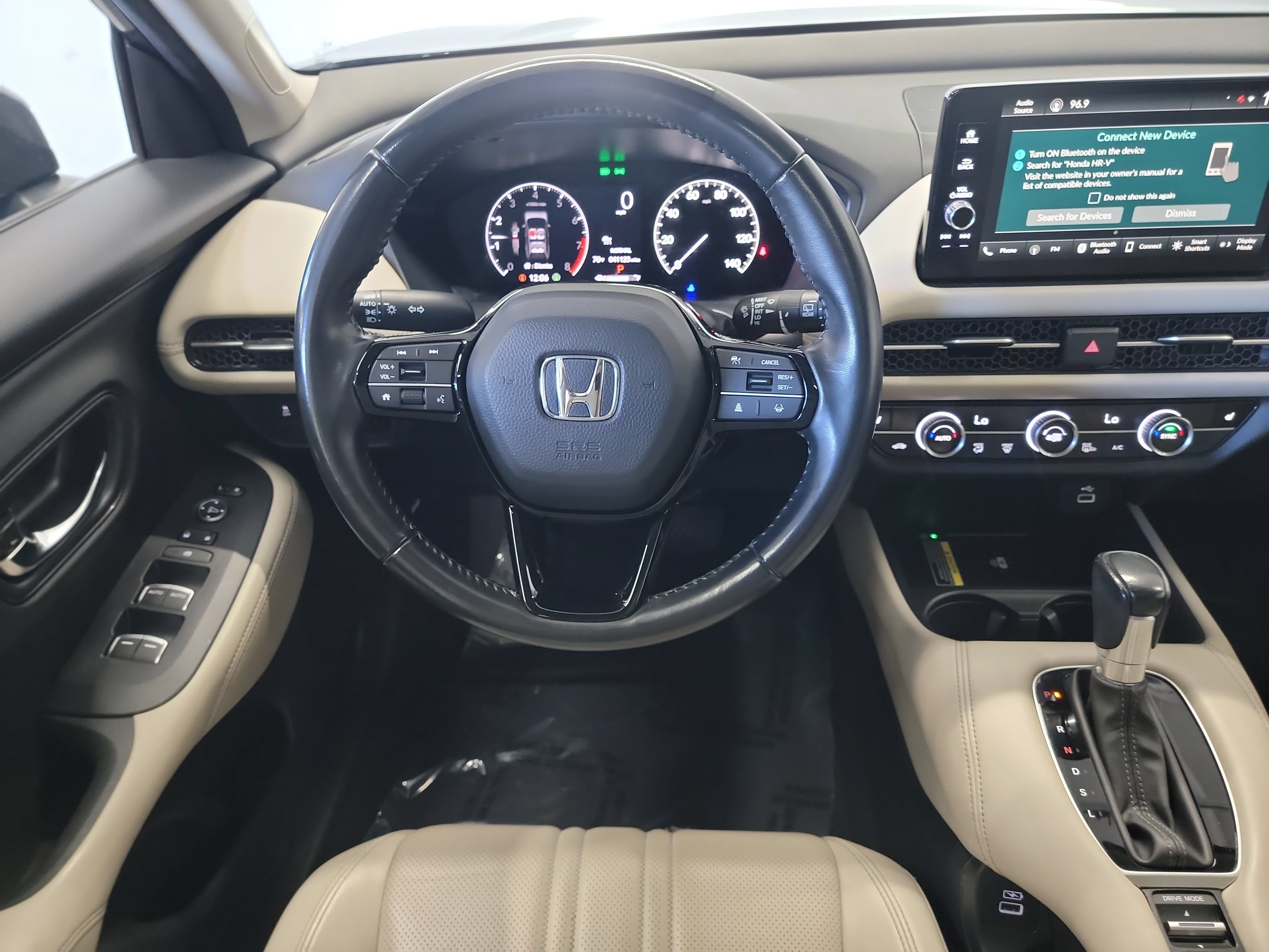 Used 2023 Honda HR-V EX-L image 16
