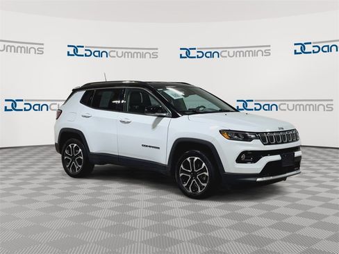 Used 2022 Jeep Compass Limited image 2