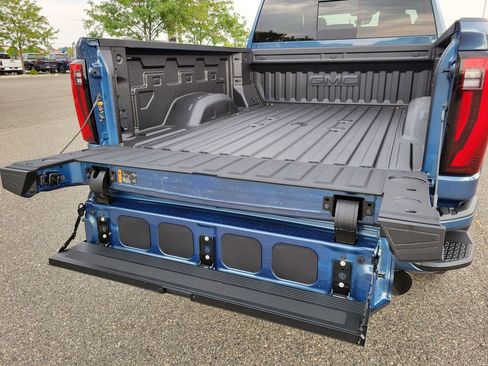 New 2026 GMC Sierra 2500 Denali w/ Technology Package image 10