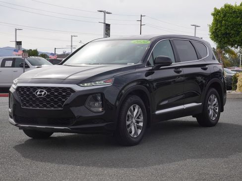 Used 2020 Hyundai Santa Fe SE FWD image 8