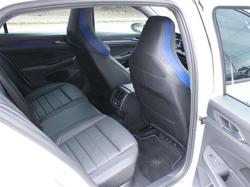 Used 2024 Volkswagen Golf R image 34