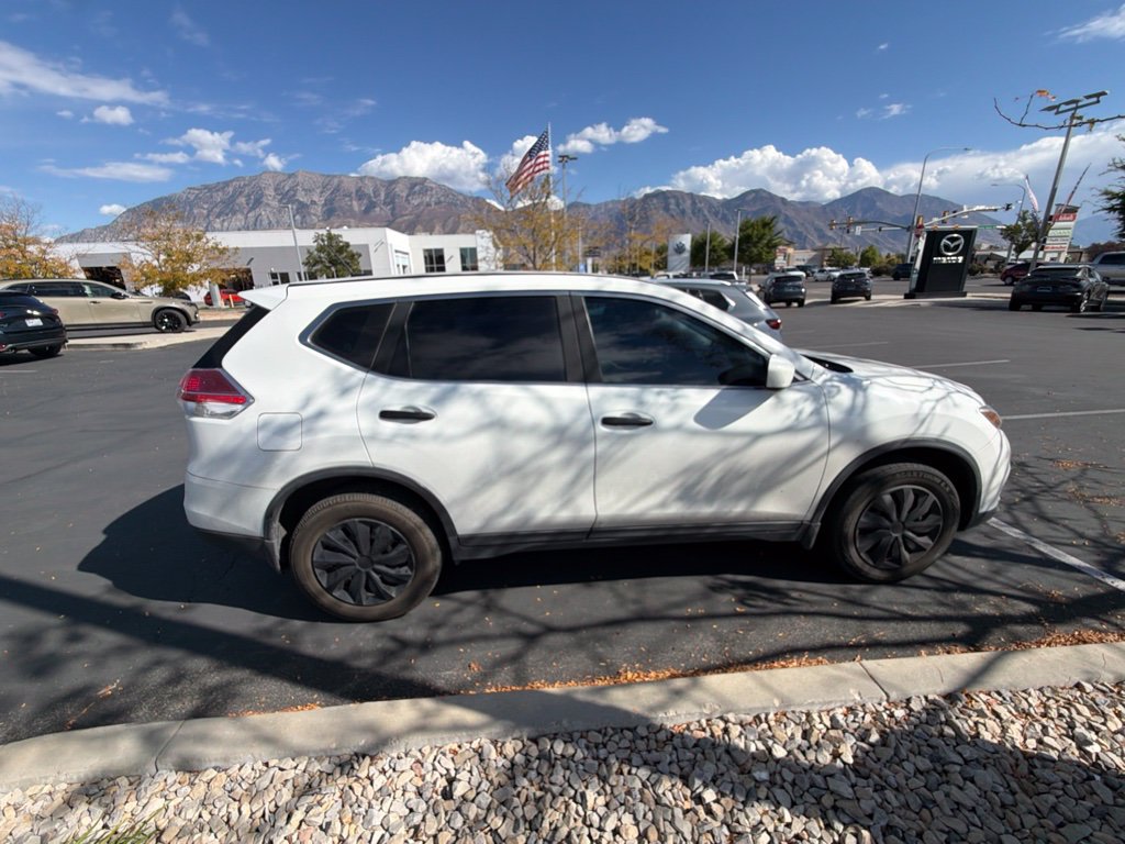 Used 2016 Nissan Rogue S FWD image 8