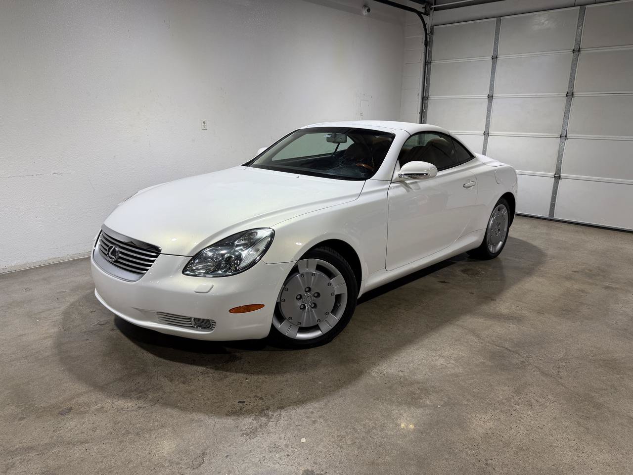 Used 2002 Lexus SC 430 Convertible RWD image 1